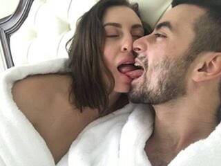 에로틱 한 영상 채팅 EvaSergio