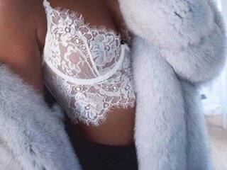 에로틱 한 영상 채팅 EvaTeen69