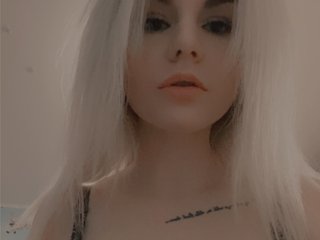 에로틱 한 영상 채팅 EvelinaSpace