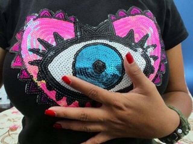 방송 스크린 샷 EvelynOwens