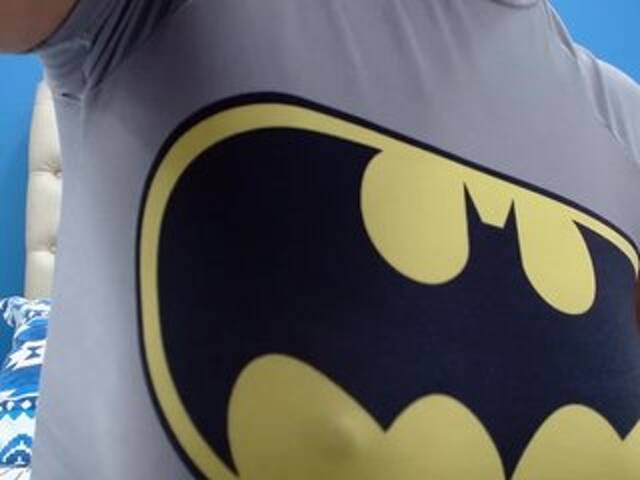 방송 스크린 샷 EvelynOwens