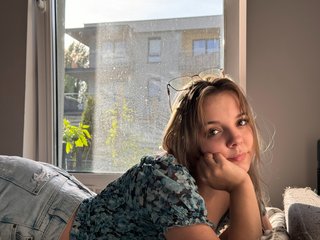 에로틱 한 영상 채팅 extasySienna