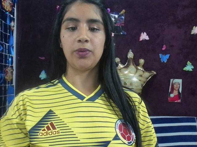 방송 스크린 샷 Madalinekroft