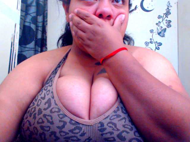사진 fattitsxxx #taboo#nolimits #anal #deepthroat #spit #feet #pussy #bigboobs #anal #squirt #latina #fetish #natural #slut #lush