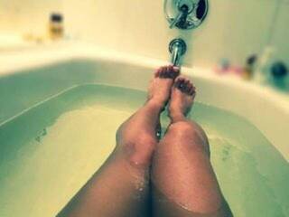 에로틱 한 영상 채팅 FeechkaZac