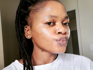 에로틱 한 영상 채팅 FitBlair66