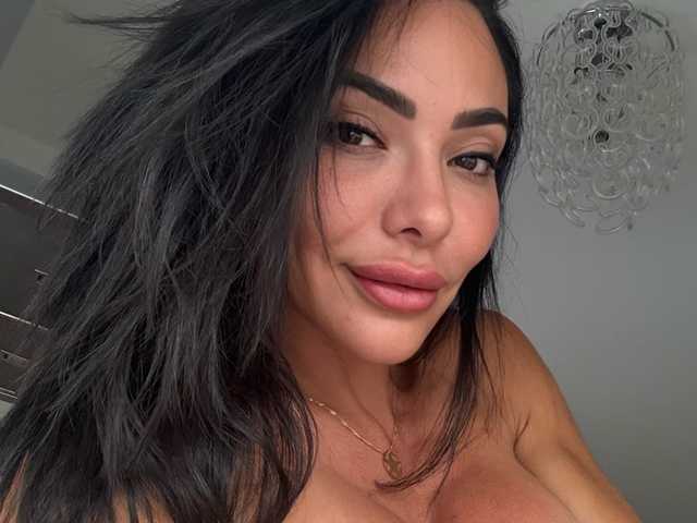 프로필 사진 FlaviaOliver
