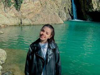 에로틱 한 영상 채팅 Flora-69