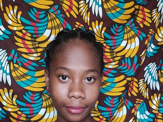 에로틱 한 영상 채팅 Floyanah