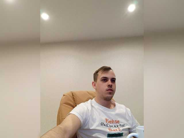 방송 스크린 샷 FoxiZ