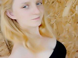 에로틱 한 영상 채팅 FoxyMmmm