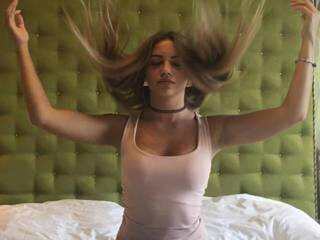 에로틱 한 영상 채팅 frankajoy