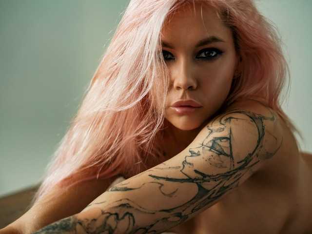 프로필 사진 FrankieFoxie