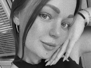 에로틱 한 영상 채팅 Gabby-Anastasia