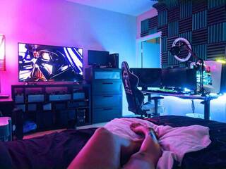 에로틱 한 영상 채팅 Gerlskill