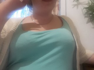 사진 Gia-CaranGi Hi! I am Anna) in a free chat without tokens or anything not showing!) breast 20 tons. 30t ass. pussy 40 t.)) all desires for tokens!) all the most interesting in the group and private)))