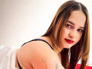 에로틱 한 영상 채팅 GiaClark01