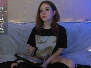 에로틱 한 영상 채팅 Giai