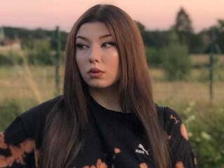 에로틱 한 영상 채팅 GinnyHeart