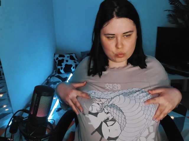 사진 GirlPower1 take off my t-shirt^^love vibe 25
