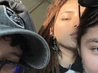 에로틱 한 영상 채팅 Girls-addicted-cum