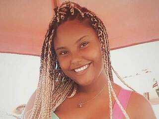 에로틱 한 영상 채팅 GloriaBlack