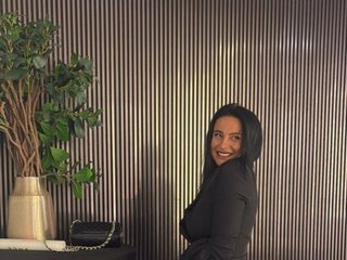 에로틱 한 영상 채팅 GloriaMoon