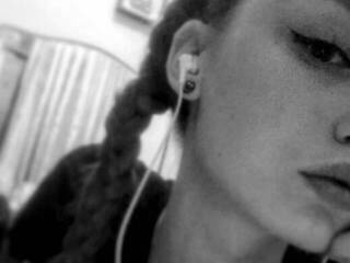 에로틱 한 영상 채팅 goldvik