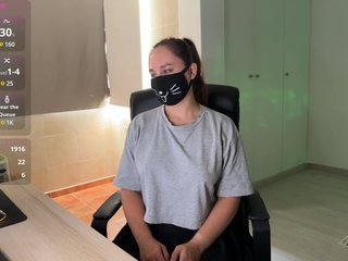에로틱 한 영상 채팅 YourSweetPeach