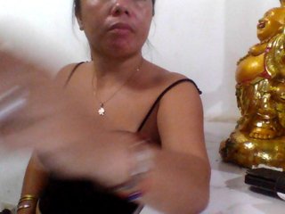 에로틱 한 영상 채팅 Hadassha