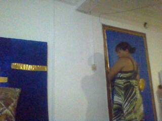 에로틱 한 영상 채팅 Haidine