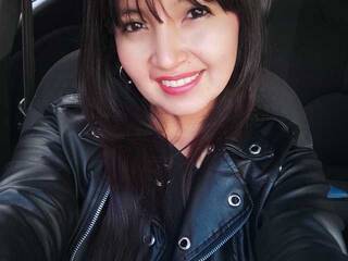 에로틱 한 영상 채팅 HaileyCross