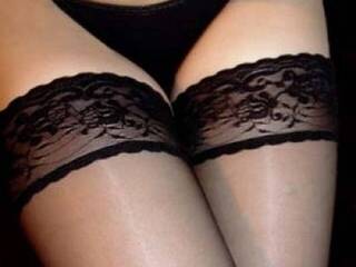 에로틱 한 영상 채팅 hairyblkpearl