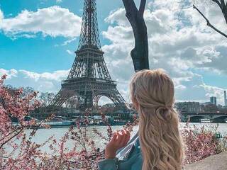 에로틱 한 영상 채팅 HaleyAdams