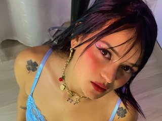 에로틱 한 영상 채팅 harleyqueen18