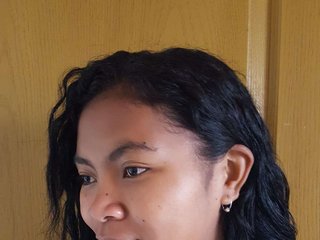 에로틱 한 영상 채팅 Harmalie