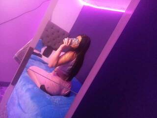 에로틱 한 영상 채팅 harper6969