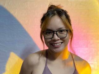 에로틱 한 영상 채팅 Heartleaf