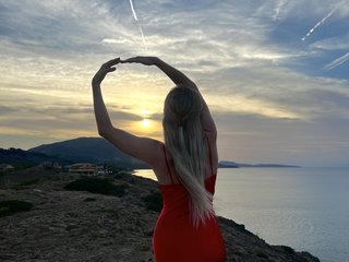 에로틱 한 영상 채팅 Heiva1