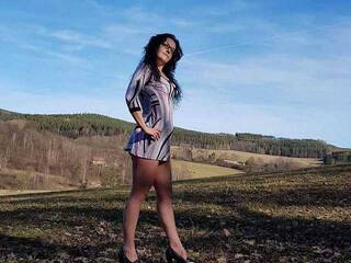 에로틱 한 영상 채팅 Helenka02