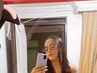 에로틱 한 영상 채팅 hellen-69