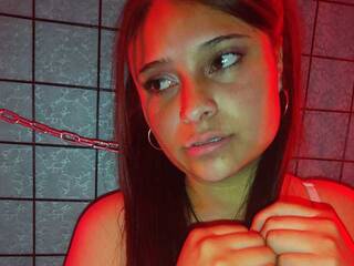 에로틱 한 영상 채팅 HellenWilliam