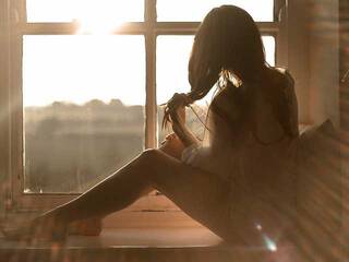 에로틱 한 영상 채팅 Hizeko