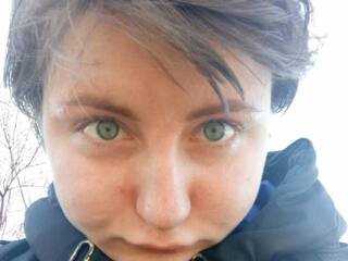 에로틱 한 영상 채팅 HLORGEXIDINABIGLUKONAT