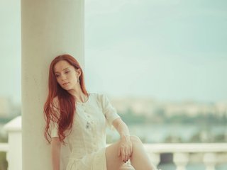 에로틱 한 영상 채팅 Holly-Olya