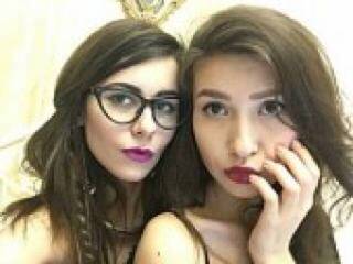 에로틱 한 영상 채팅 hollykris