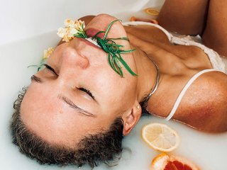 에로틱 한 영상 채팅 HolyMummy