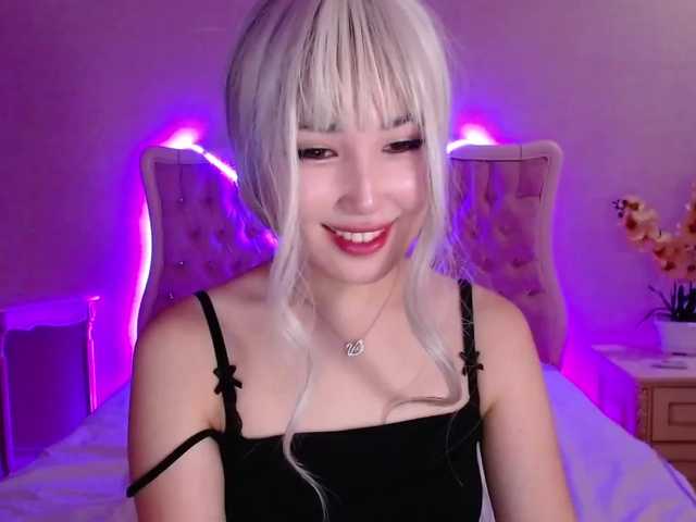 사진 HongCute If you hear the words pleasure♥,relax♥,enjoy♥ they are from my room Lush is on ♥16♥101 Fav #asian#new#teen#cute#skinny#c2c