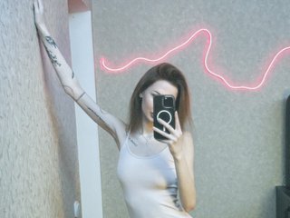 에로틱 한 영상 채팅 HorneyDiwazz