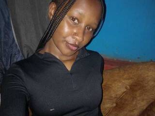 에로틱 한 영상 채팅 Hornycee2